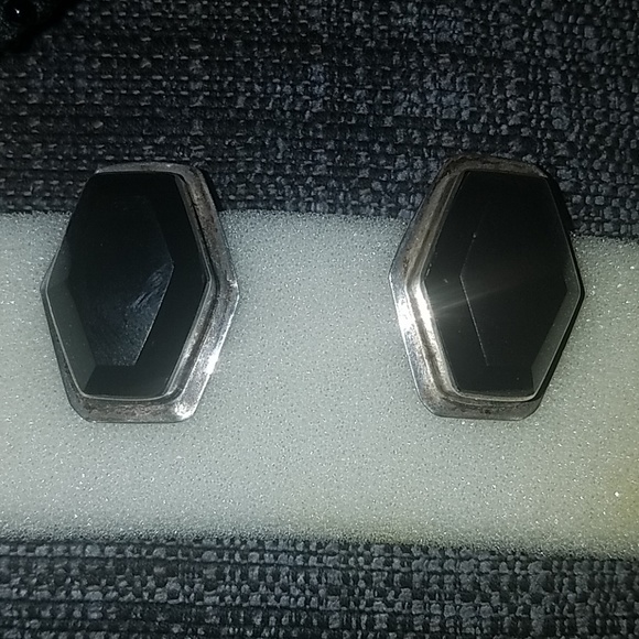 Vtg Black Onyx Clip Ons - Picture 2 of 3